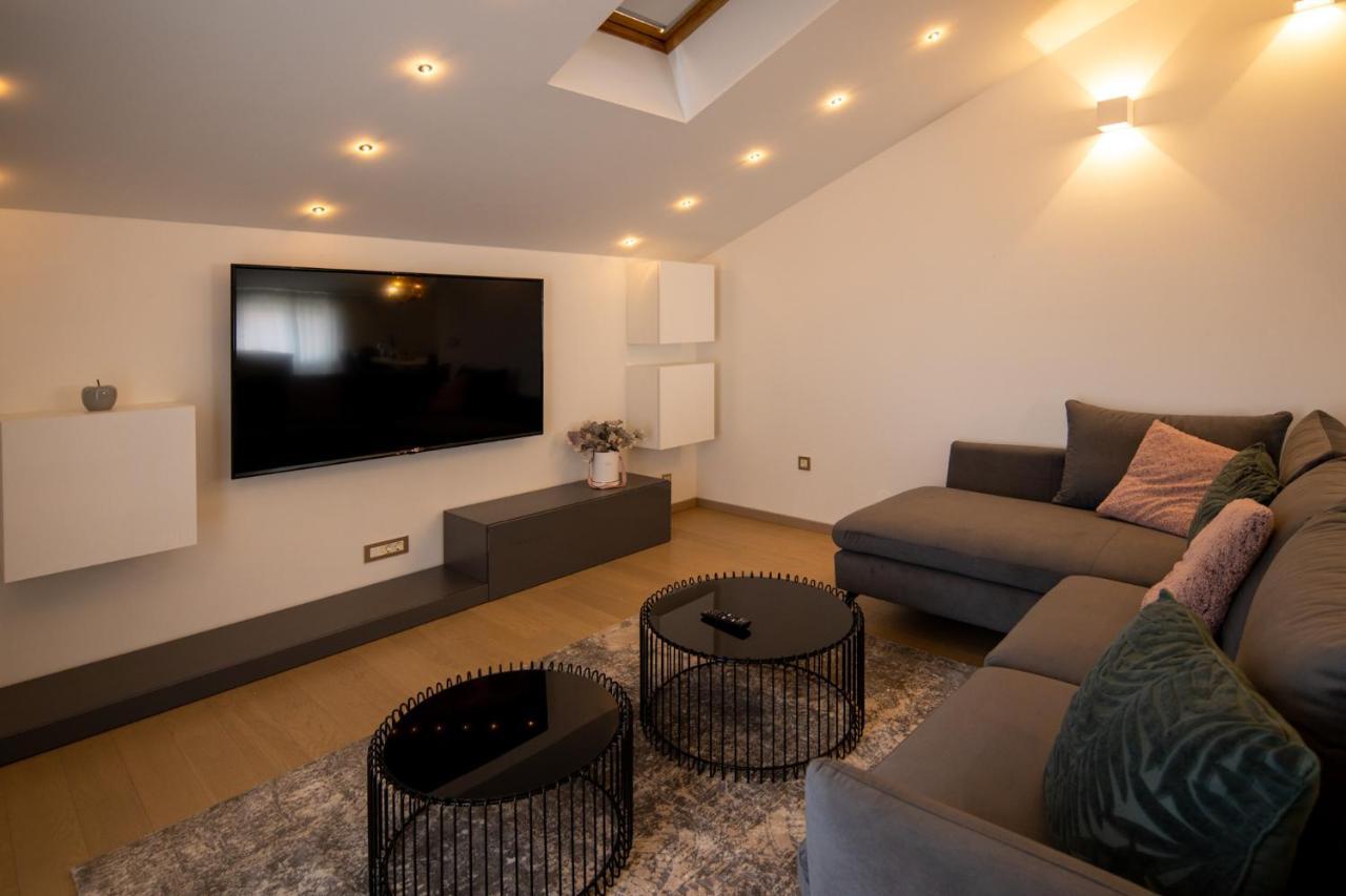 Lumaja Luxury Apartman Biograd Na Moru Exterior photo