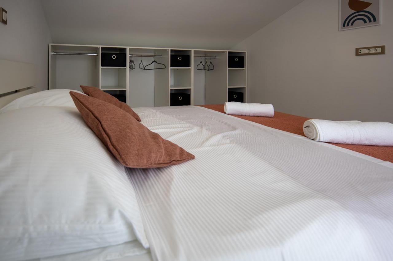 Lumaja Luxury Apartman Biograd Na Moru Exterior photo