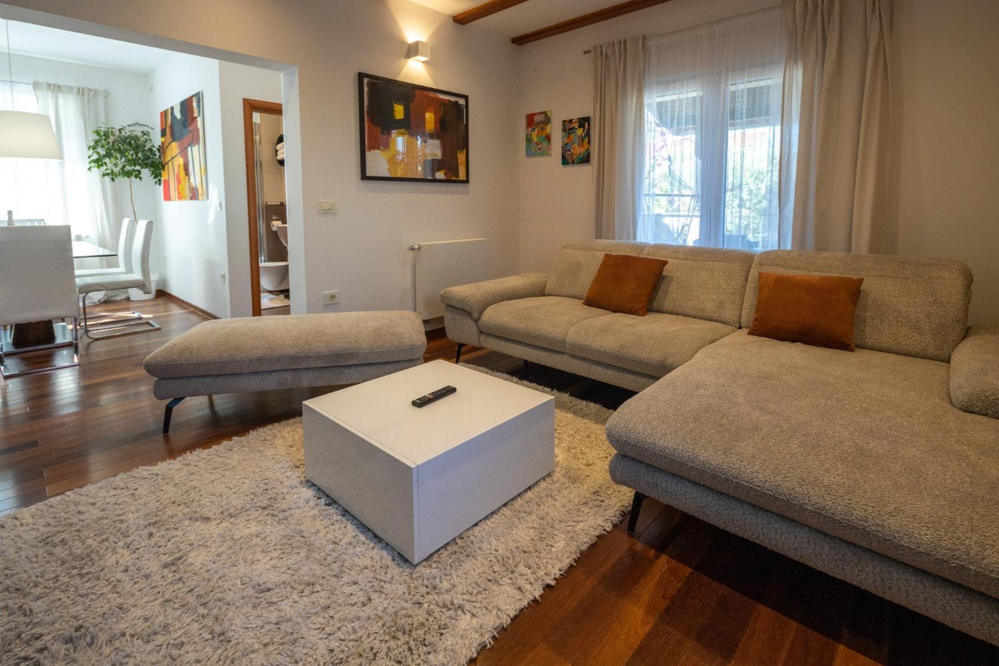 Lumaja Luxury Apartman Biograd Na Moru Exterior photo