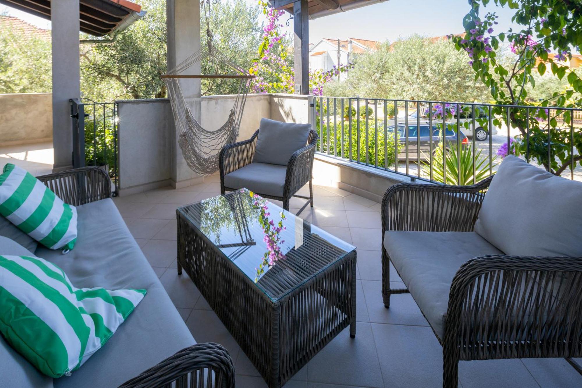 Lumaja Luxury Apartman Biograd Na Moru Exterior photo